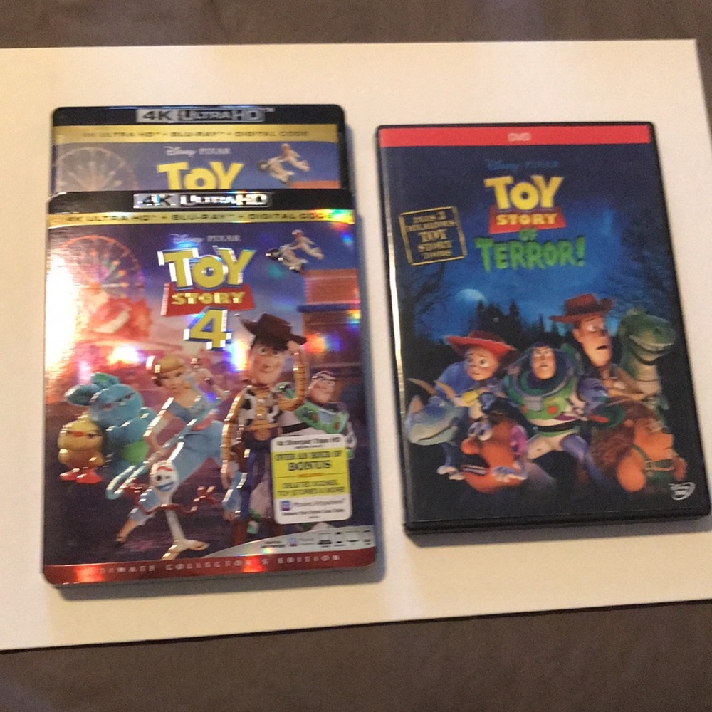 Toy Story Bundle: Toy Story 4 (Blu-ray+4K UHD+DC) + Toy Story of Terror DVD